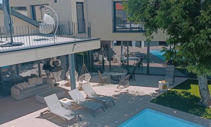 Cinfaes Apartment | Our Douro Vintage Design Jacuzzi&Pool Flat