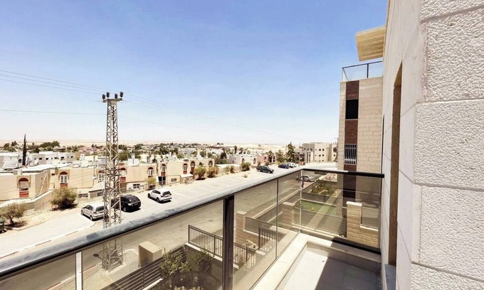 Mitzpe Ramon Apartment | Our peaceful garden apartment is in a serene, tranquil location