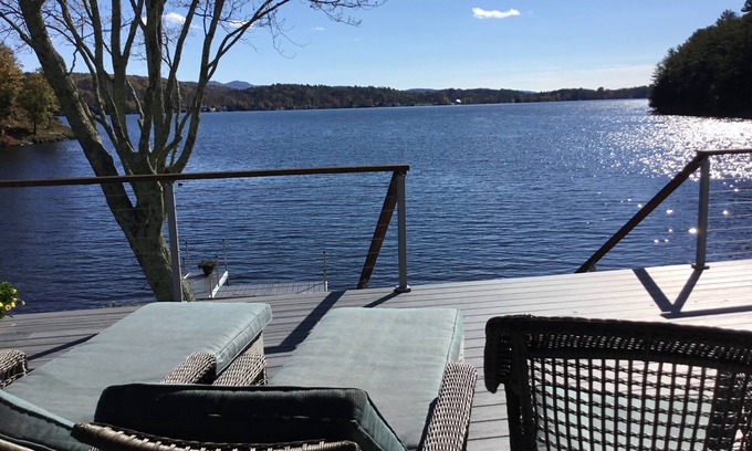 Crystal Beach House | Outstanding Lakefront home- Bomoseen Vermont- 3 BR, 4 Baths. Views galore!