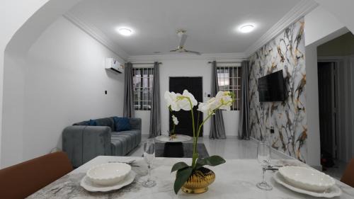 Kweiman Apartment | Oyarifa Luxury Apartment
