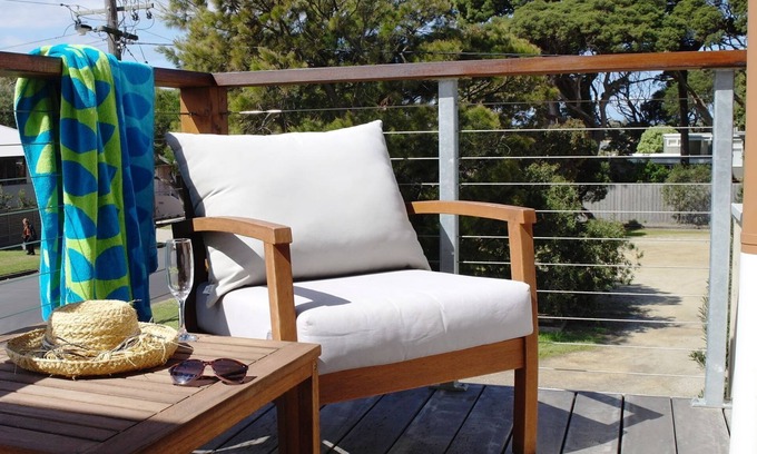 Barwon Heads Apartment | Ozone Studio - The Couple's Retreat