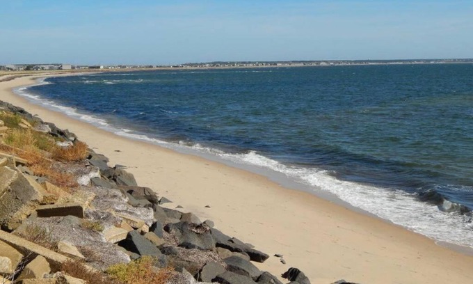 Provincetown Apartment | P-Town 2br Beach Beauty on the Bay. Water View!