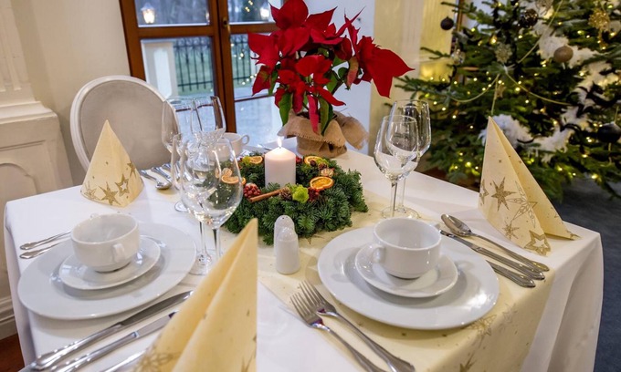 Ryman Hotel | Pałac w Rymaniu