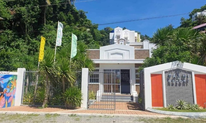 Caticlan House | palhi resort sungriz