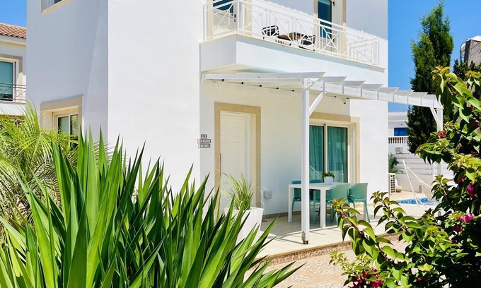 Ayia Thekla Villa | Palm View Villa - with Private Heated pool!