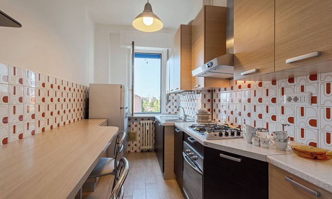 Crescenzago Apartment | Palmanova 215