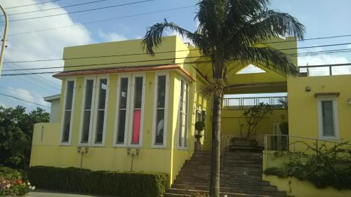 Taketomi-jima Taketomi-cho House | palmsプライベートプール,ミニビリヤード海と星空見える96平米 BBQ台 P2台分無料 wii WiFi