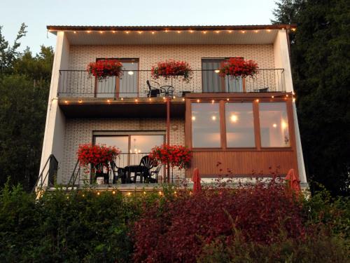 Thirimont House | Panoramic Retreat, Thirimont