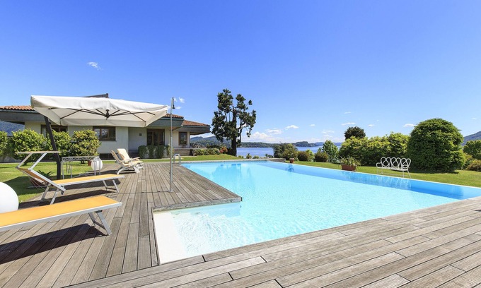 Verbania Villa | Panoramic villa with pool and breathtaking views over the lake! - Villa Flora