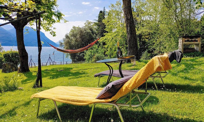 Acquaseria House | Papepp Beach Holiday House