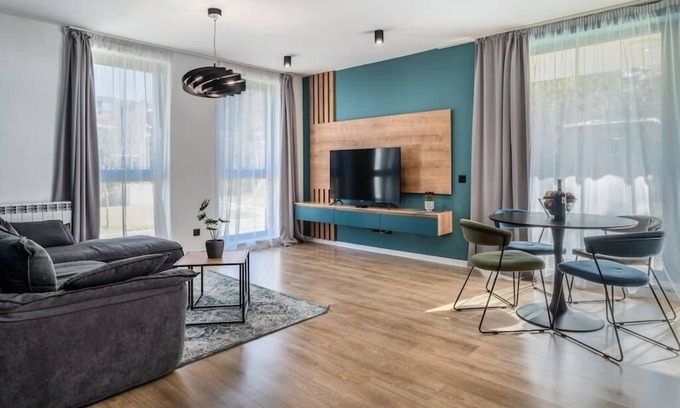 Lozenets Apartment | Paradise 2bdrm Luxury Apartment