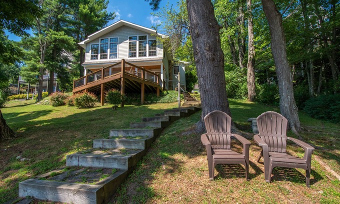 Paradise Point House | Paradise Found | Lakefront Views + Private Dock & Hot Tub!