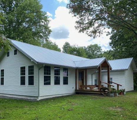 Signal Mountain House | Paradise Meadows Farmhouse
