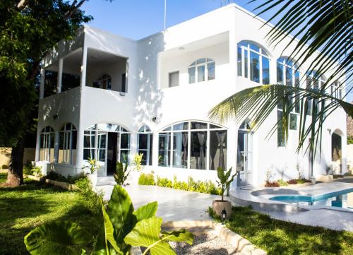 Watamu Bed & Breakfast | paradise palms villas