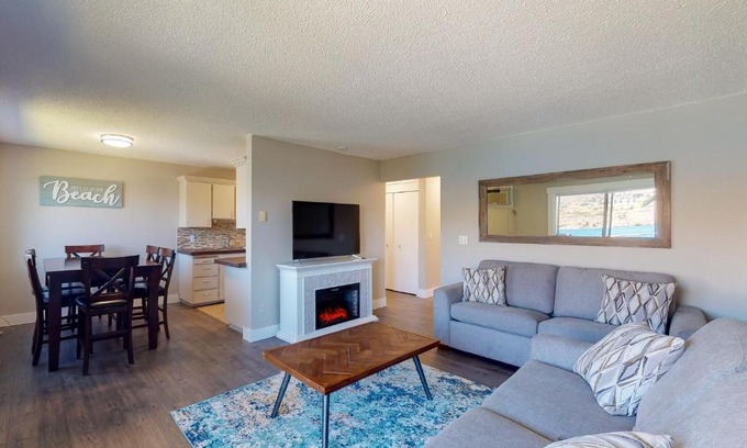 Chelan Apartment | Paradise View #211