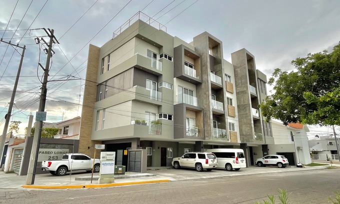 Lomas de Mazatlan Apartment | Paseo Lomas