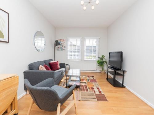 Bath Apartment | Pass the Keys Bright modern one bed apartment - Bath city centre