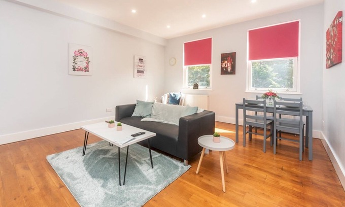 Northcote Apartment | Pass the Keys | Charming Modern 2BR Flat Central Location Zone 1