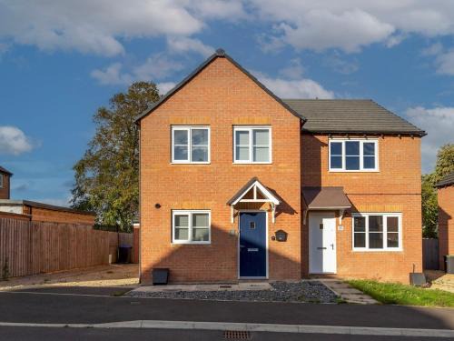 Crook House | Pass the Keys Modern Office Driveway Near Crok Durham
