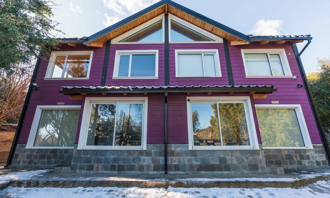 Playa Bonita Apartment | Patagonian Apartments – Beautiful Residence with Mountain View