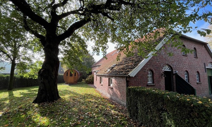 Utarp House | Peace and charm - Stylishly renovated country house with large garden and sauna