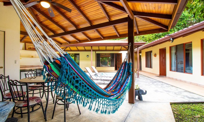 Garabito House | Peaceful/Beautiful Villa at the Hills of Atenas