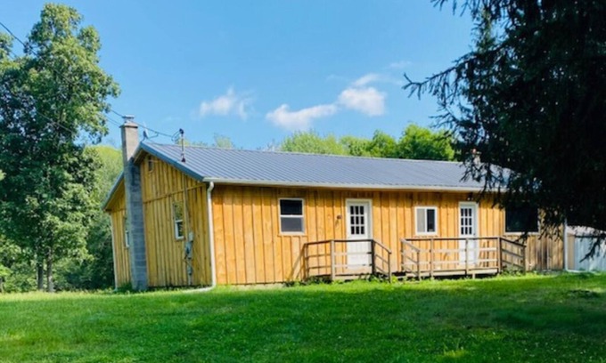 Honeoye House | Peaceful Cabin for Family Fun or Romantic Getaway!
