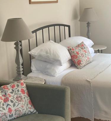 Royal Tunbridge Wells Apartment | Peaceful Garden Retreat in Tunbridge Wells