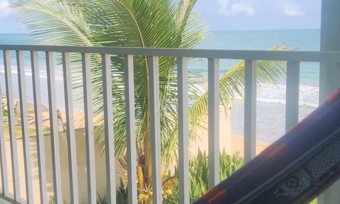 Playa Fortuna Apartment | Peaceful oceanfront oasis at Costa Linda