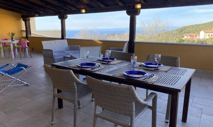 Trinita d'Agultu House | Penthouse with sea view