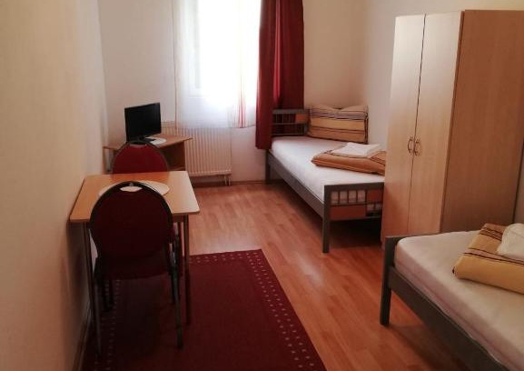 Nordost Bed & Breakfast | Pension Feldschlössl