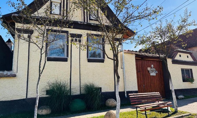 Crit House | Pensiunea Rozalia