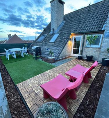 Boom Apartment | Penthouse tomorrowland 700m from entrance