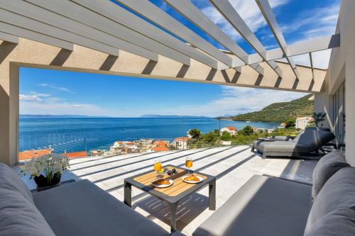 Drasnice Apartment | Penthouse Villa Soll