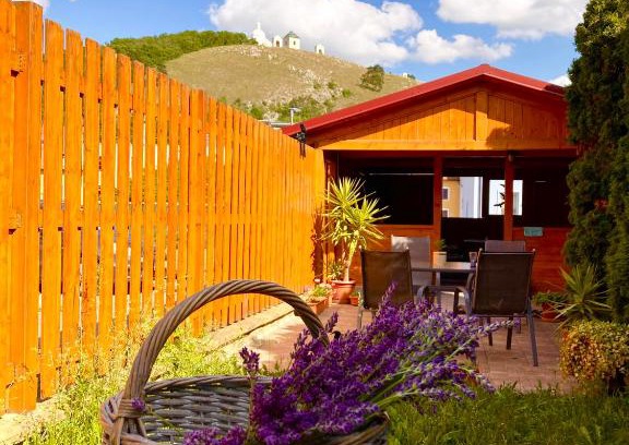 Mikulov House | Penzion Moravia - free parking in the city center