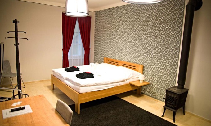 Dobris House | Penzion U tri statkaru