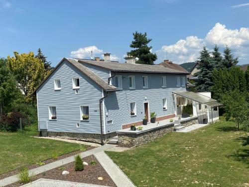 Velke Losiny Apartment | Penzion Víra