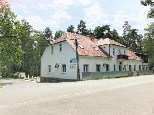 Merklin House | Penzion Zelený Háj