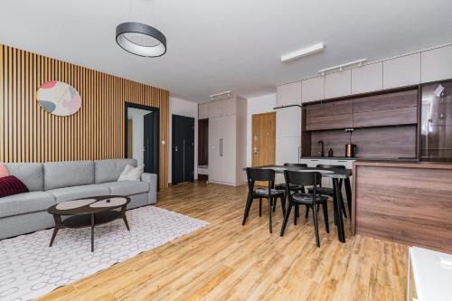 Sztutowo Apartment | Perła Mierzei - apartament z parkingiem i klimatyzacją by Grand Apartments
