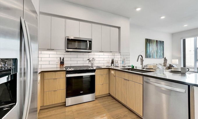 Mission Valley Apartment | Perfect Family Destination! w/Kids Lounge & Wifi