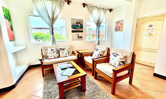 Bahia de la Academia Apartment | Perfect for family or friends 4 Bedroom 2 bath