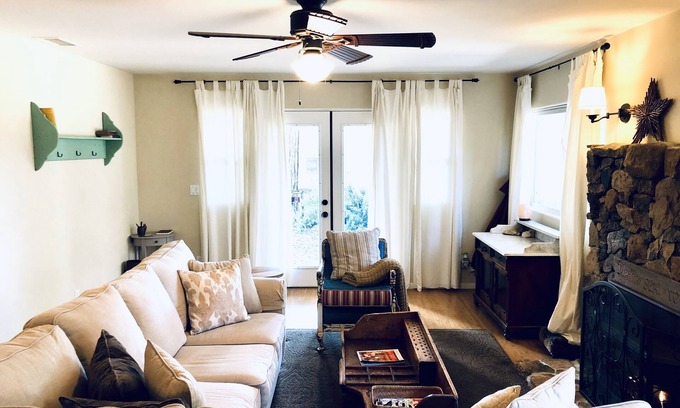 Julian House | Perfect Mountain Home! 3 BR, spacious & clean with ping pong, foosball & games!