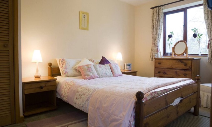 Coberley Cottage | Perfect rural base, close to Cotswolds towns and villages. Exceptional value