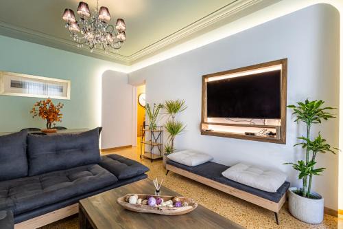 Makrigianni Apartment | Periklis Luxury apartment