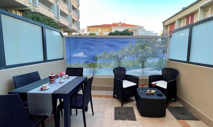 Porto d'Ascoli Apartment | {Perla d'aMare ~ Rubino} Elegant apartment a stone's throw from the sea