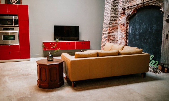 Athens Apartment | Pet-Friendly 2BR DAWGout by MHM Luxury Properties