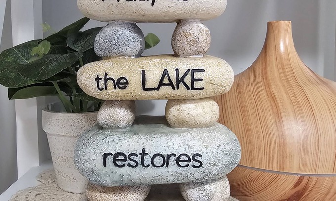 Wonder Lake Cottage | Pet Friendly ($50) 2b/1b Cottage with large yard just off the lake!