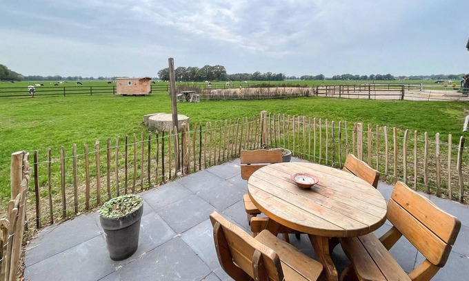 Beltrum House | Pet friendly home in Beltrum