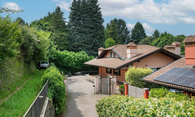 Vedasco House | Pet friendly home in Stresa