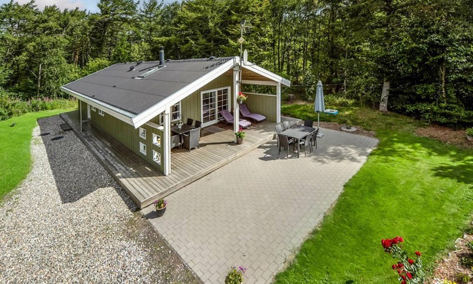 Tim House | Pet friendly home in Tim with WiFi